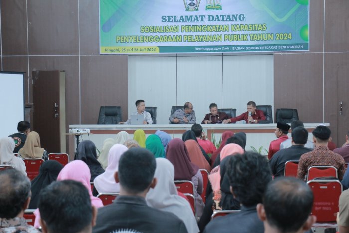 Asisten 3 Setdakab Bener Meriah Buka Sosialisasi Peningkatan Kapasitas Pelayanan Perangkat Daerah