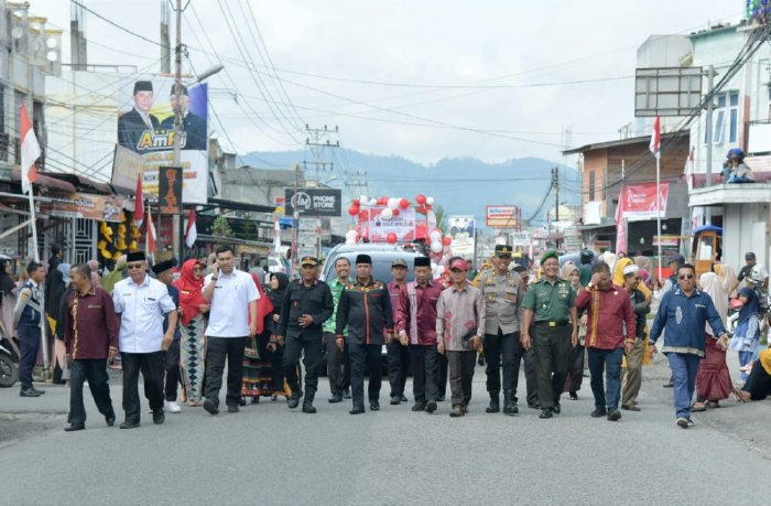 Di Bener Meriah Pawai Karnaval HUT RI Ke-79 Berjalan Semarak