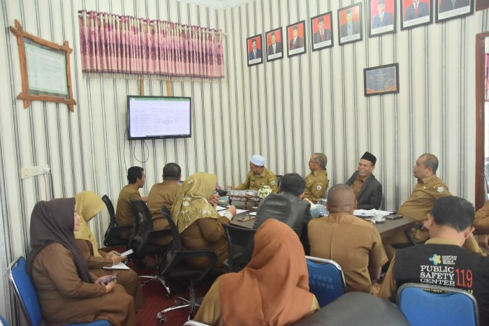 Pj. Sekda Bener Meriah Riswandika Putra, S.STP., M.AP Pimpin Rapat DAK Fisik Dan Keuangan TA 2024