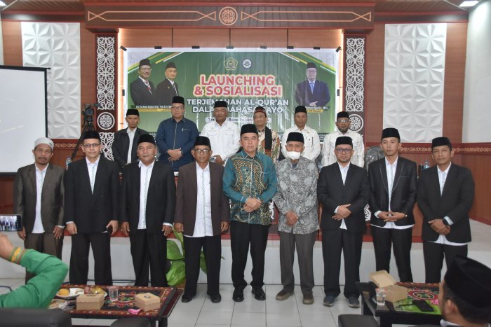 Asisten 3 Setdakab Armansyah Hadiri Launching Al Qur'an Dalam Bahasa Gayo Di IAIN Takengon