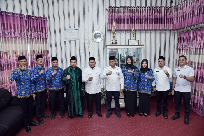 Plt. Sekda Armansyah Lantik 5 PNS Dilingkungan Pemkab Bener Meriah